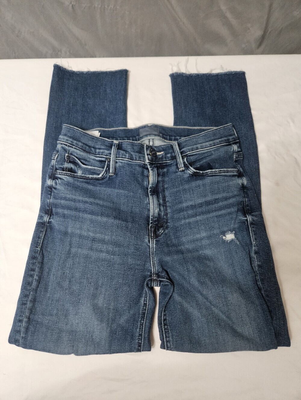 Mother The Mid Rise Dazzler Ankle Fray Cropped Jeans Size 28! - Picture 3 of 11